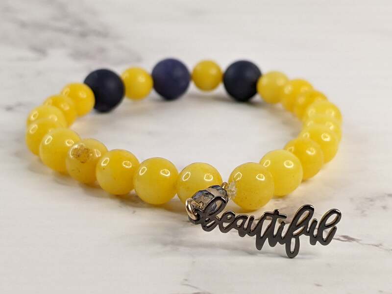 Beautiful Yellow Jade & Navy Agate Stone Bracelet