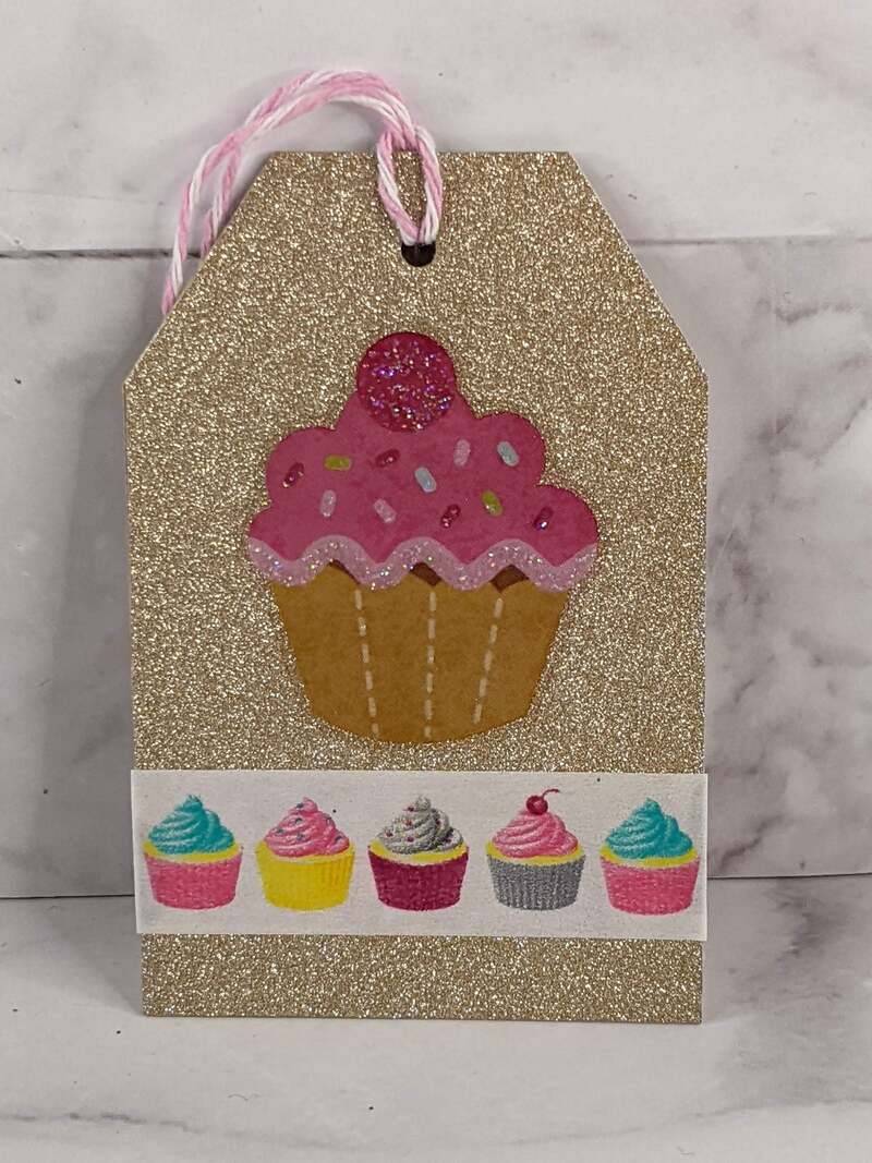 Gold Sparkle Cupcake Gift Tag