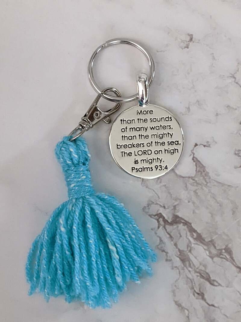 Mighty Keyring with Blue Tassel